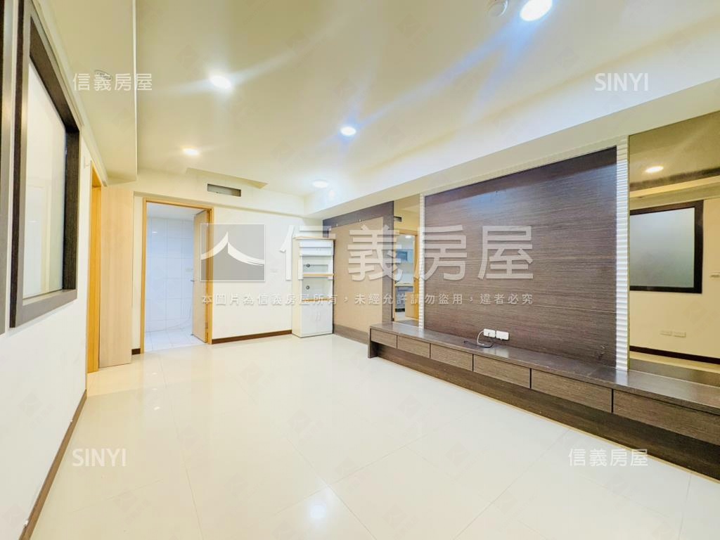 近中國醫浪漫紐約首購兩房房屋室內格局與周邊環境