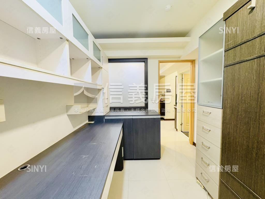 近中國醫浪漫紐約首購兩房房屋室內格局與周邊環境