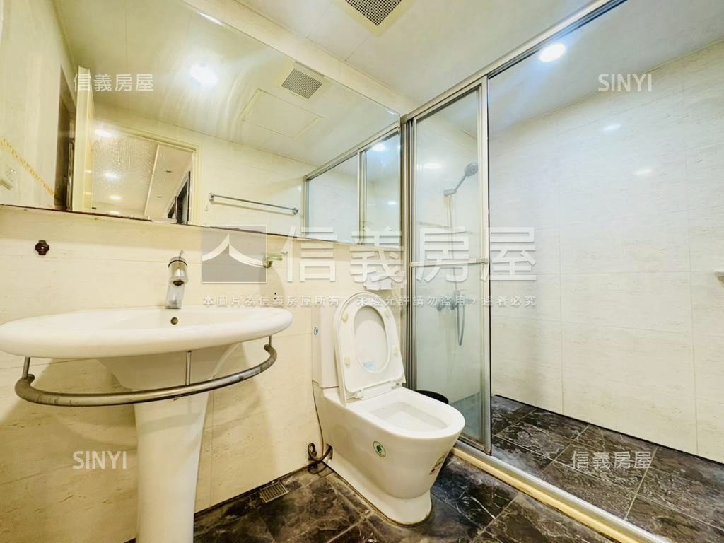 近中國醫浪漫紐約首購兩房房屋室內格局與周邊環境