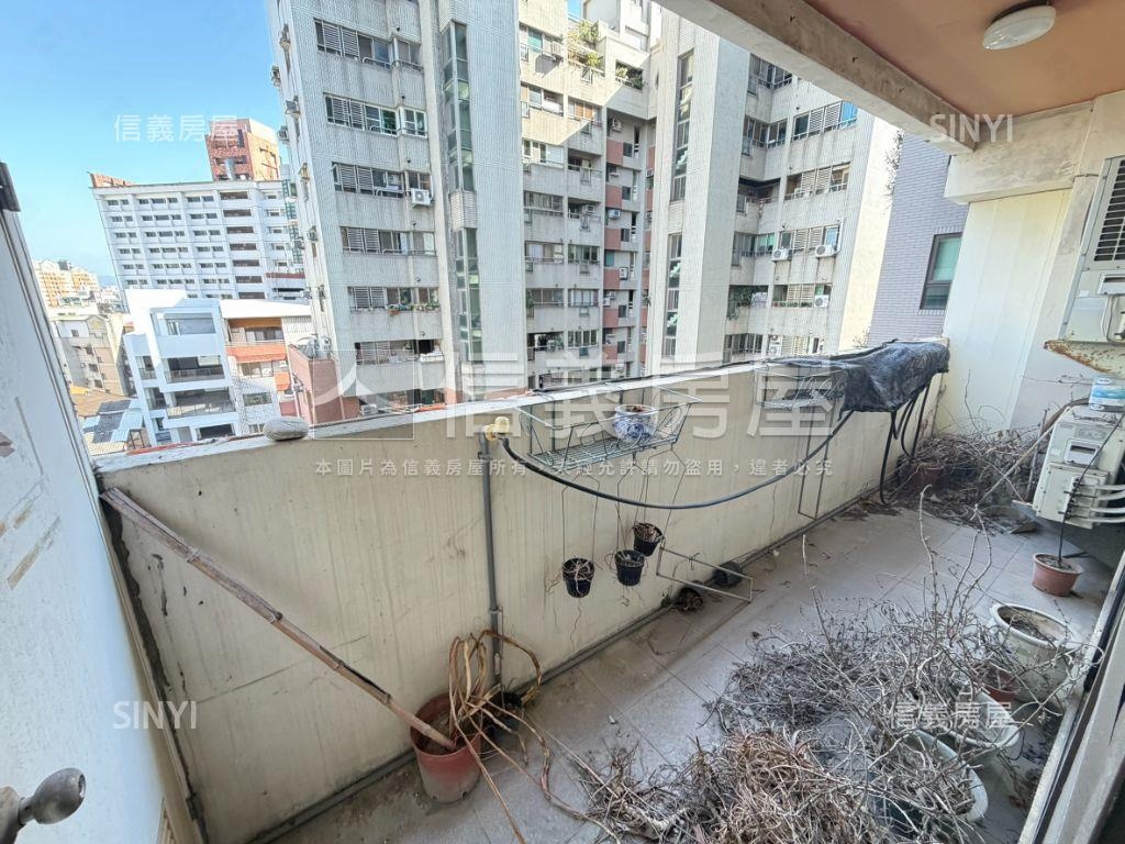 西區大空間好用商辦房屋室內格局與周邊環境