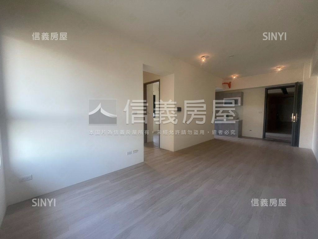 長堤鳳澄兩房車位房屋室內格局與周邊環境