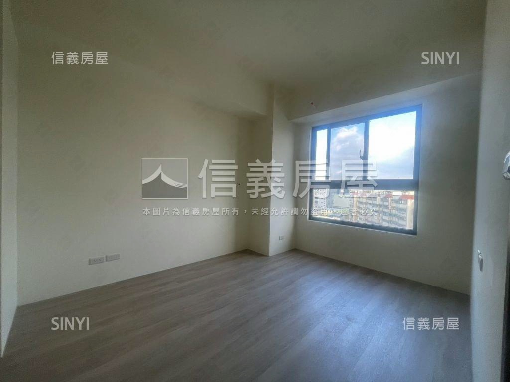 長堤鳳澄兩房車位房屋室內格局與周邊環境