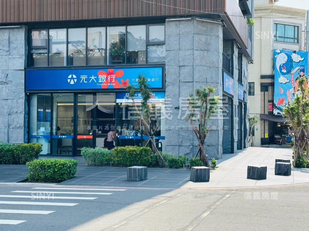 高醫旁傳家金店面房屋室內格局與周邊環境