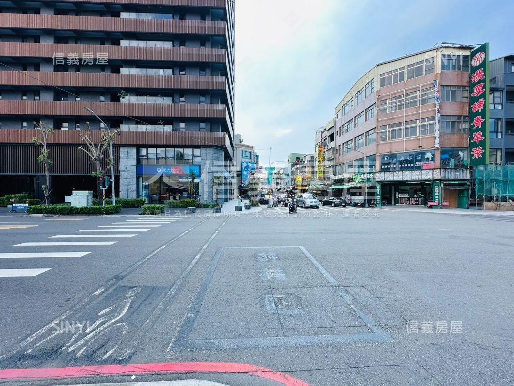 高醫旁傳家金店面房屋室內格局與周邊環境