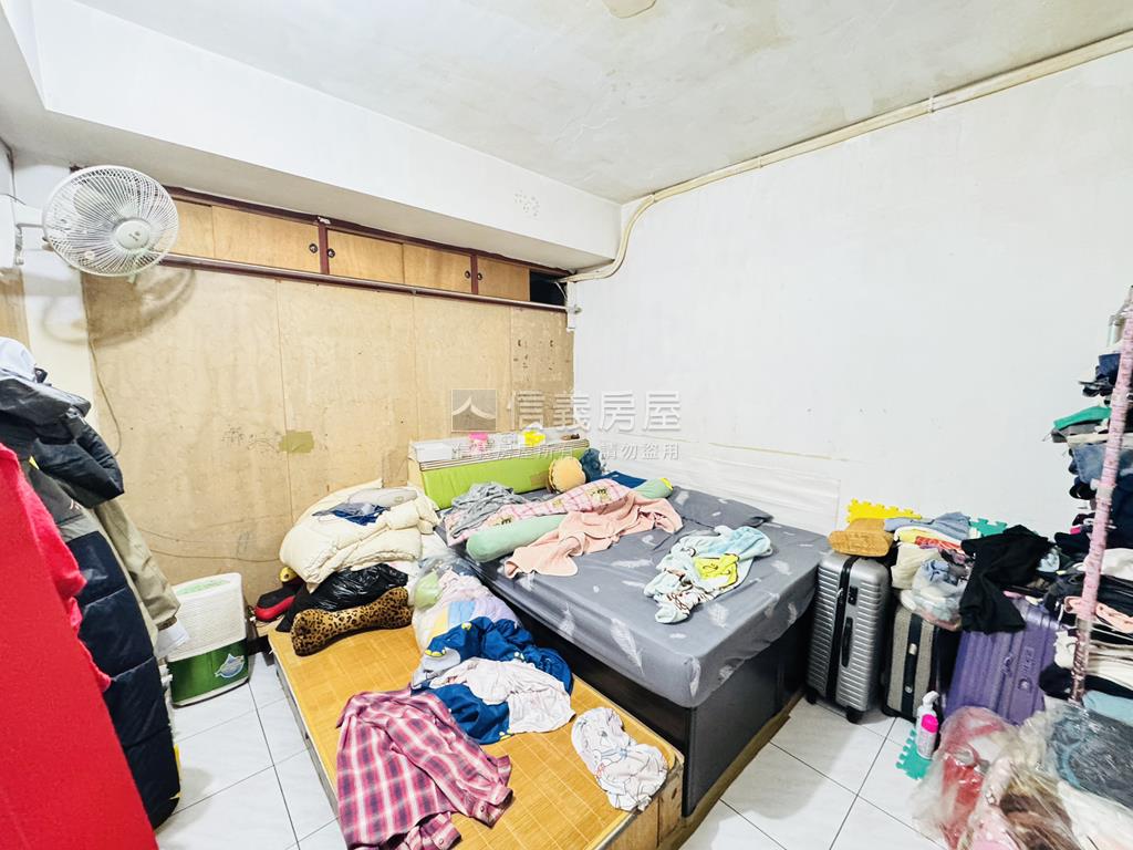 臥龍街樂業街免爬高二樓美房屋室內格局與周邊環境