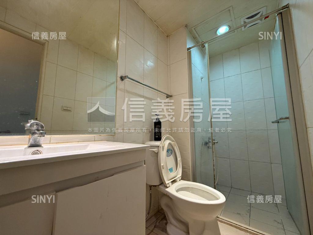 北區中國醫機能兩房平車房屋室內格局與周邊環境