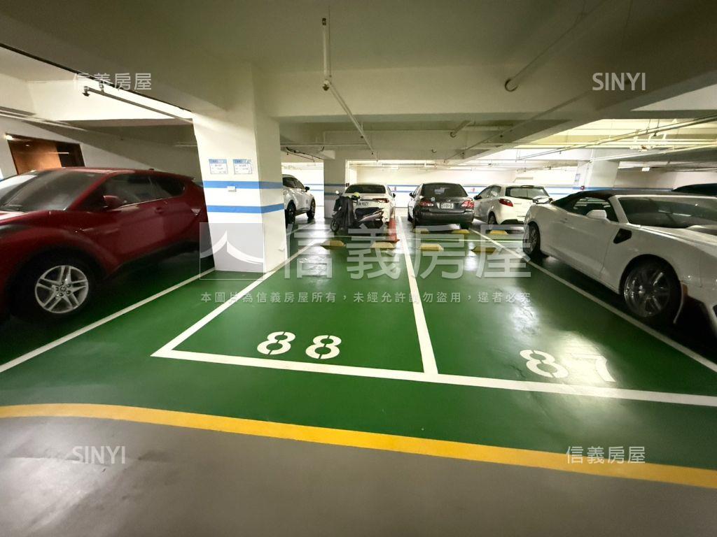 北區中國醫機能兩房平車房屋室內格局與周邊環境