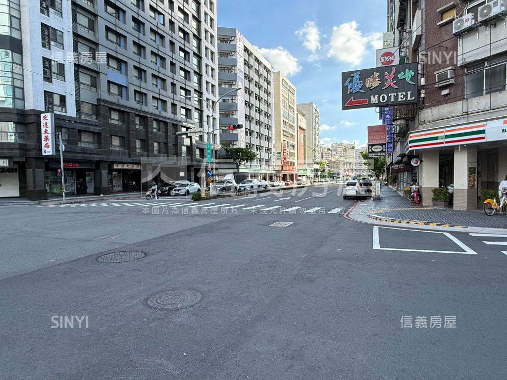 北區中國醫機能兩房平車房屋室內格局與周邊環境