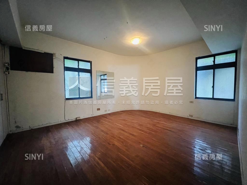 新案！私房一樓花園店辦房屋室內格局與周邊環境