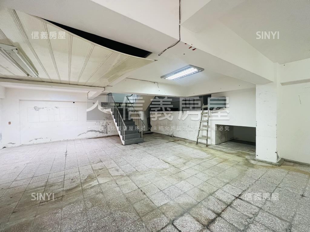 新案！私房一樓花園店辦房屋室內格局與周邊環境