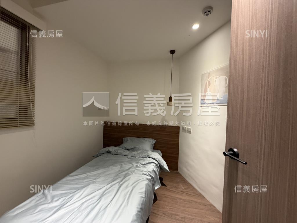 市府美妝黃金三樓房屋室內格局與周邊環境