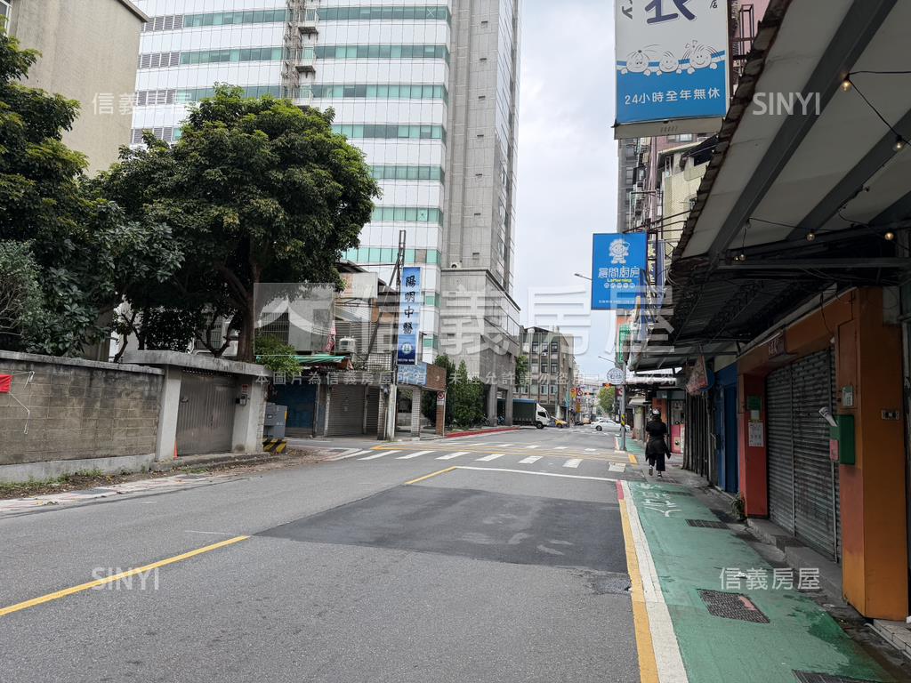 市府美妝黃金三樓房屋室內格局與周邊環境