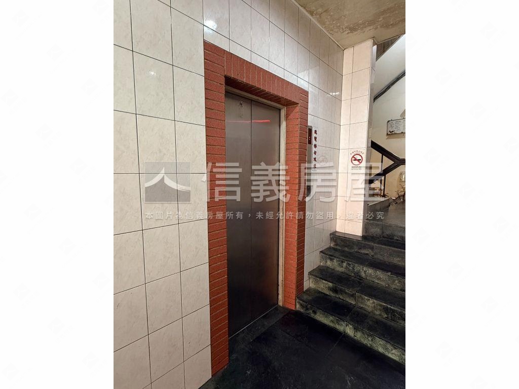 一心愛群美美三房房屋室內格局與周邊環境