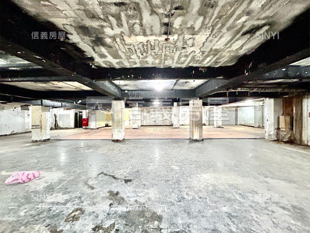 頂溪店鋪地下室房屋室內格局與周邊環境