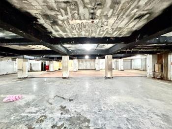 頂溪店鋪地下室