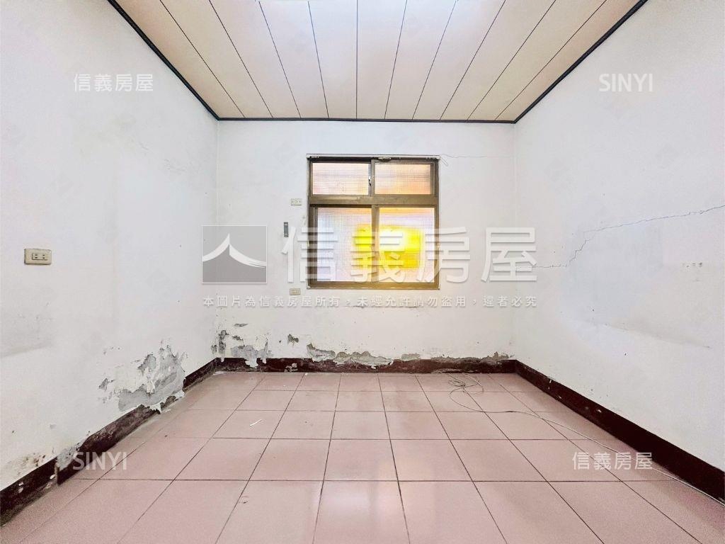 欠整理透天房屋室內格局與周邊環境