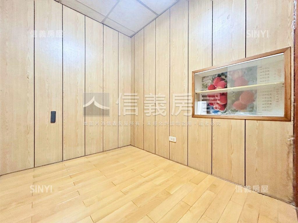 欠整理透天房屋室內格局與周邊環境