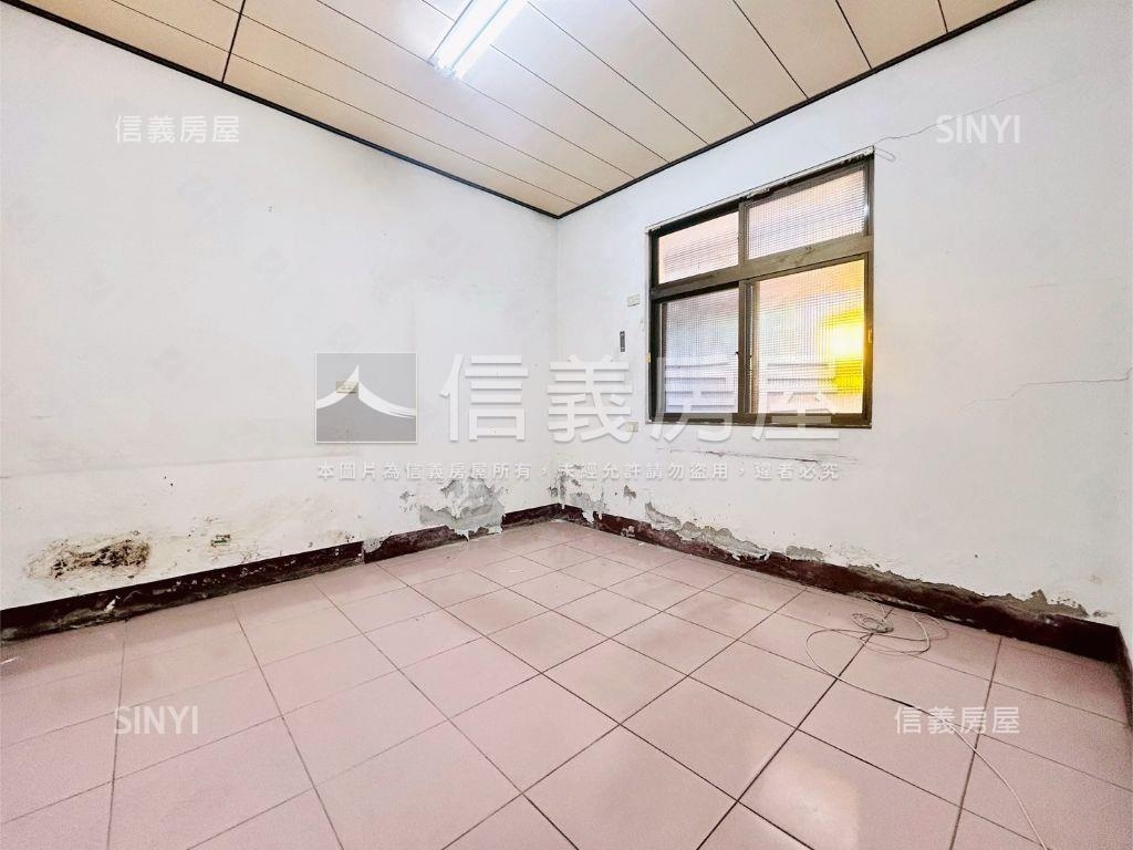欠整理透天房屋室內格局與周邊環境