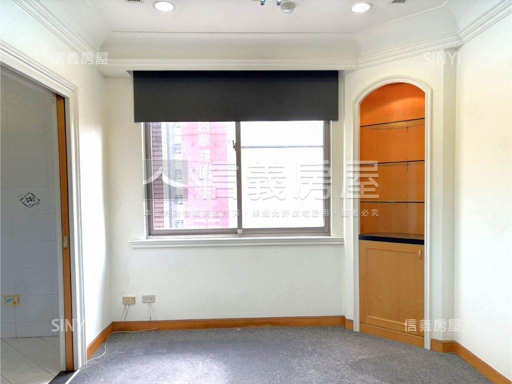 世紀一品１０１高樓景觀房屋室內格局與周邊環境