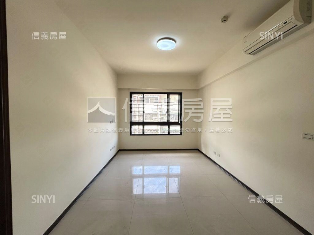 德鑫楓華３房車位稀有釋出房屋室內格局與周邊環境