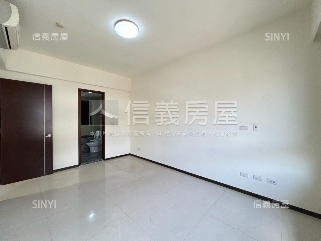 德鑫楓華３房車位稀有釋出房屋室內格局與周邊環境