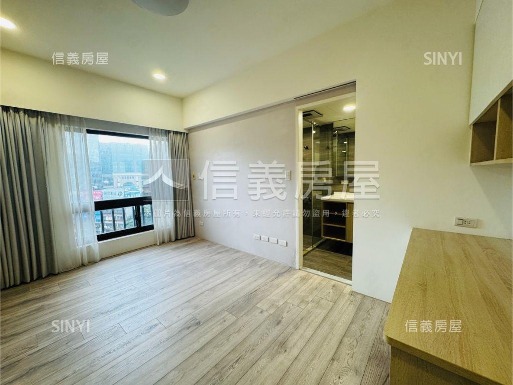 四期藝術精裝三房坡平車位房屋室內格局與周邊環境