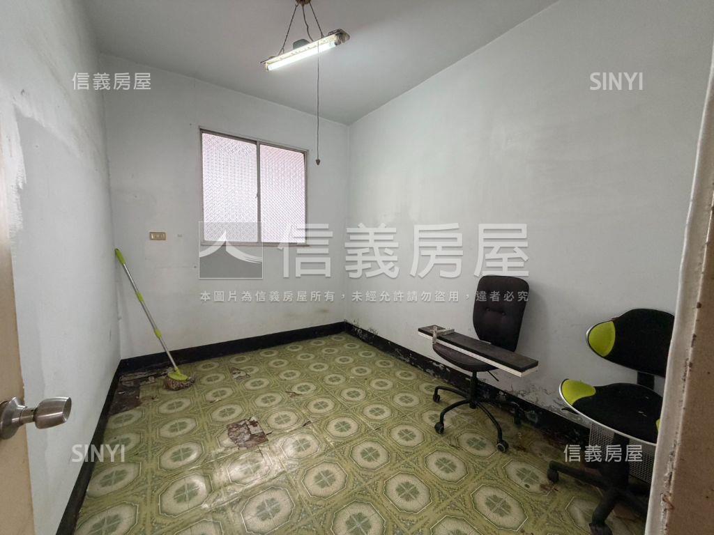 陸光國宅旁大空間美寓房屋室內格局與周邊環境