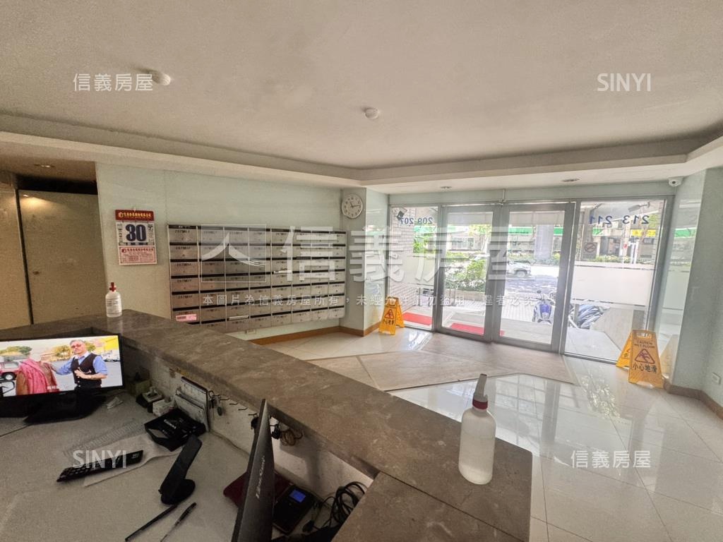 大陸工程興安東棟三房釋出房屋室內格局與周邊環境