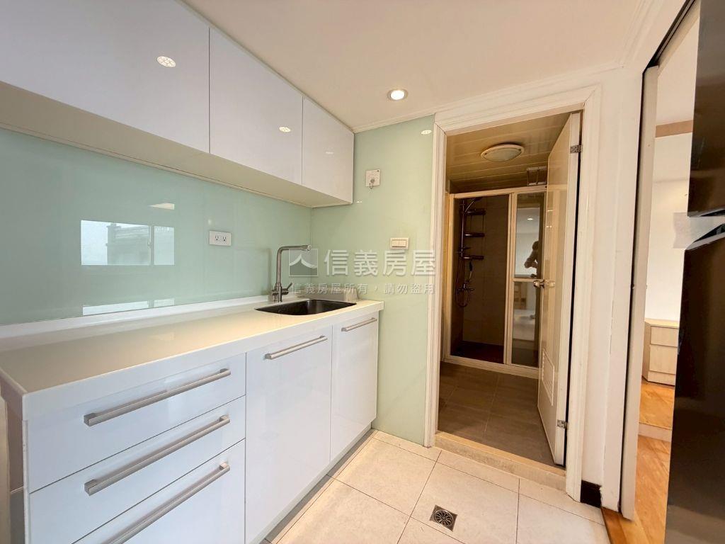 佛朗明哥正面海景美屋房屋室內格局與周邊環境