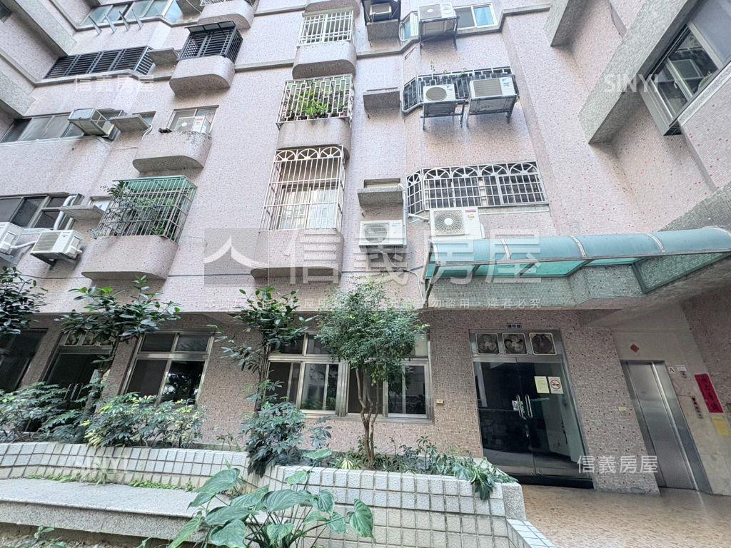 凱薩風景園邸三房車位！房屋室內格局與周邊環境