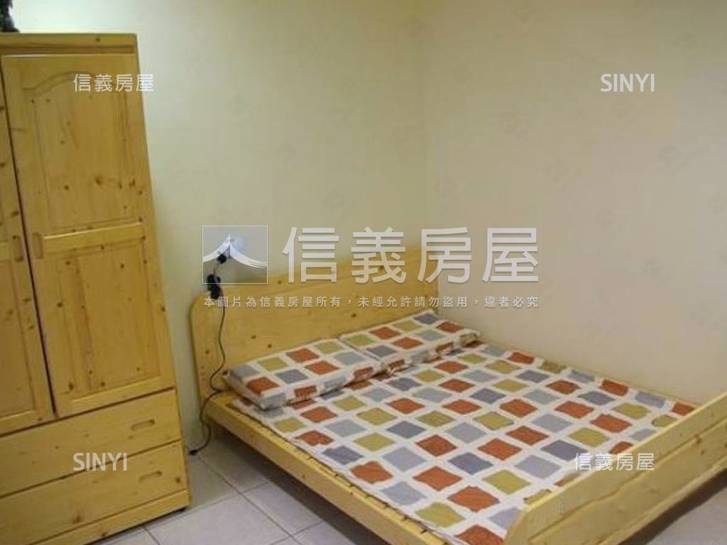 有捷運陽台天然瓦斯套房房屋室內格局與周邊環境
