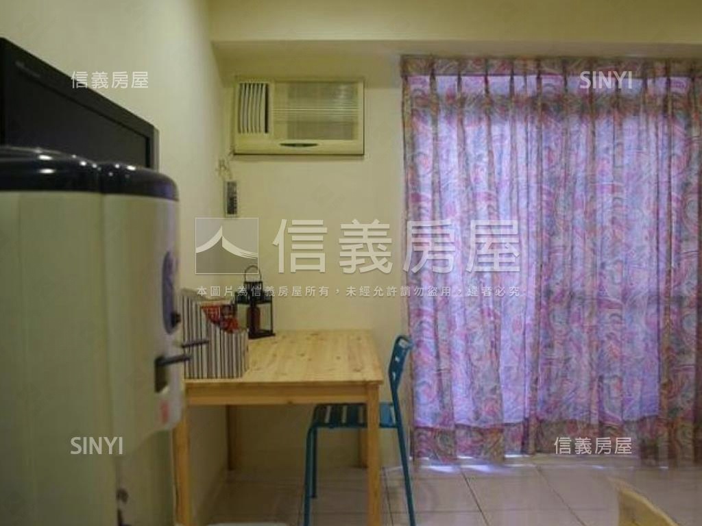 有捷運陽台天然瓦斯套房房屋室內格局與周邊環境
