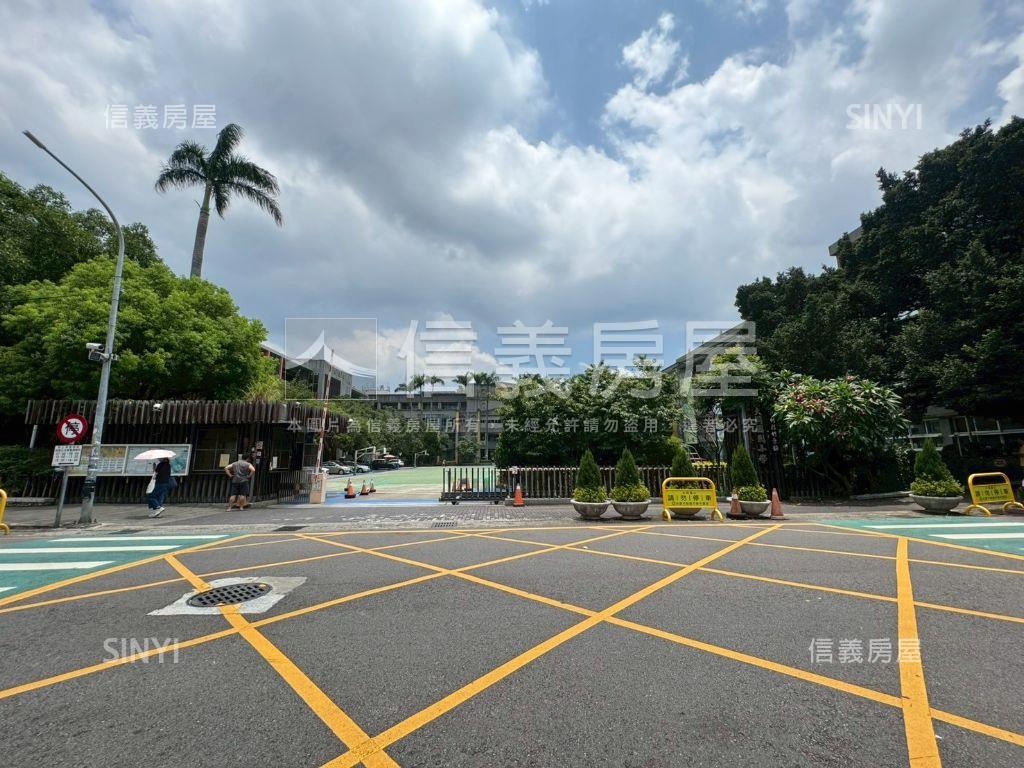 竹東成家首選近學校透天房屋室內格局與周邊環境