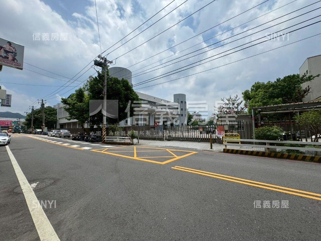 竹東成家首選近學校透天房屋室內格局與周邊環境