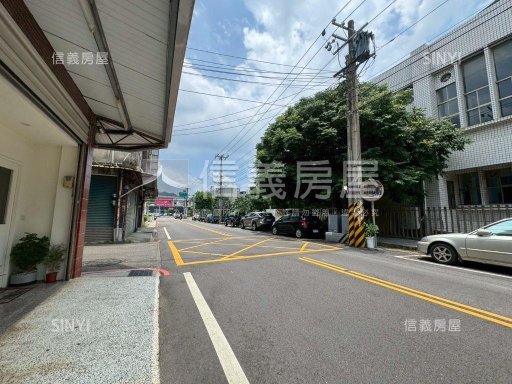 竹東成家首選近學校透天房屋室內格局與周邊環境