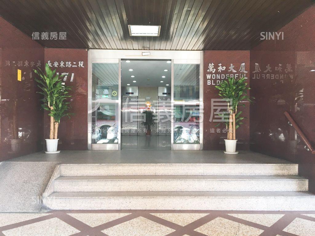 專任萬和商業住宅套房可伙房屋室內格局與周邊環境