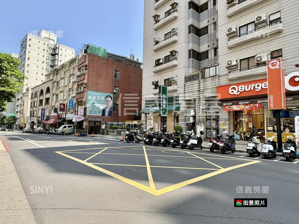 專任國泰生活圈金店面房屋室內格局與周邊環境