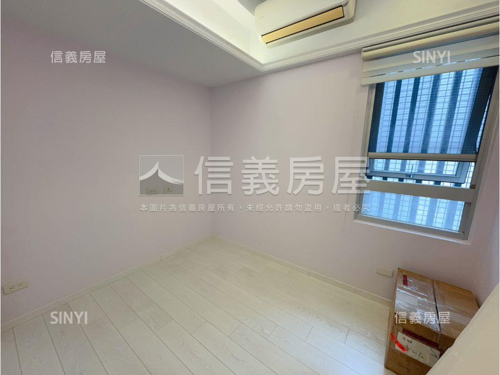 漂亮ＬＡＶＩＥ四房平車房屋室內格局與周邊環境