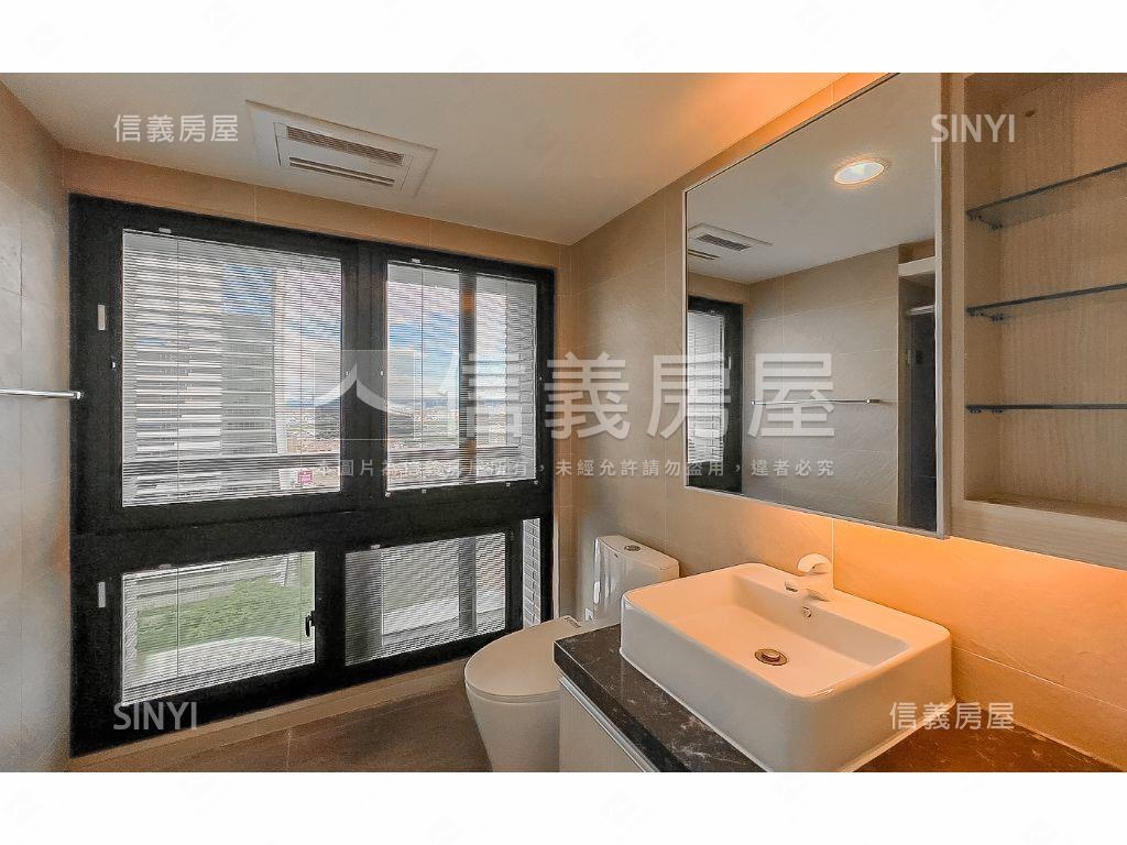由鉅藏玉２０Ｆ裝潢豪邸房屋室內格局與周邊環境