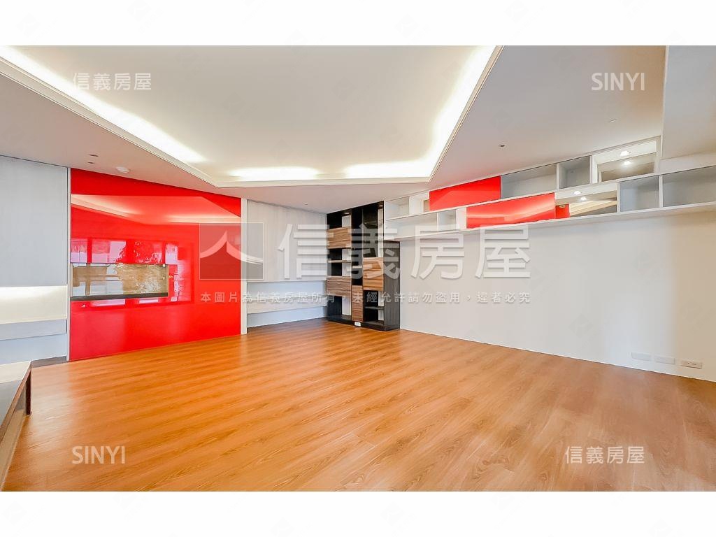 由鉅藏玉２０Ｆ裝潢豪邸房屋室內格局與周邊環境