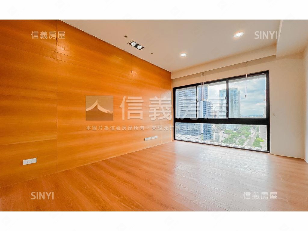 由鉅藏玉２０Ｆ裝潢豪邸房屋室內格局與周邊環境