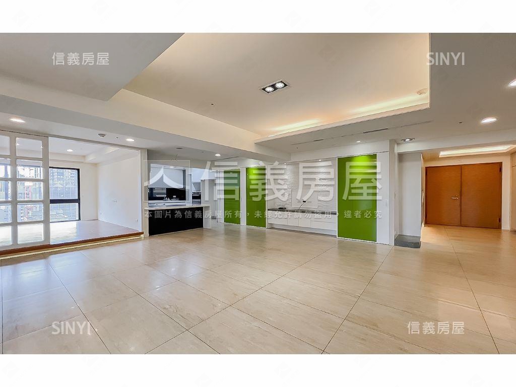 由鉅藏玉２０Ｆ裝潢豪邸房屋室內格局與周邊環境