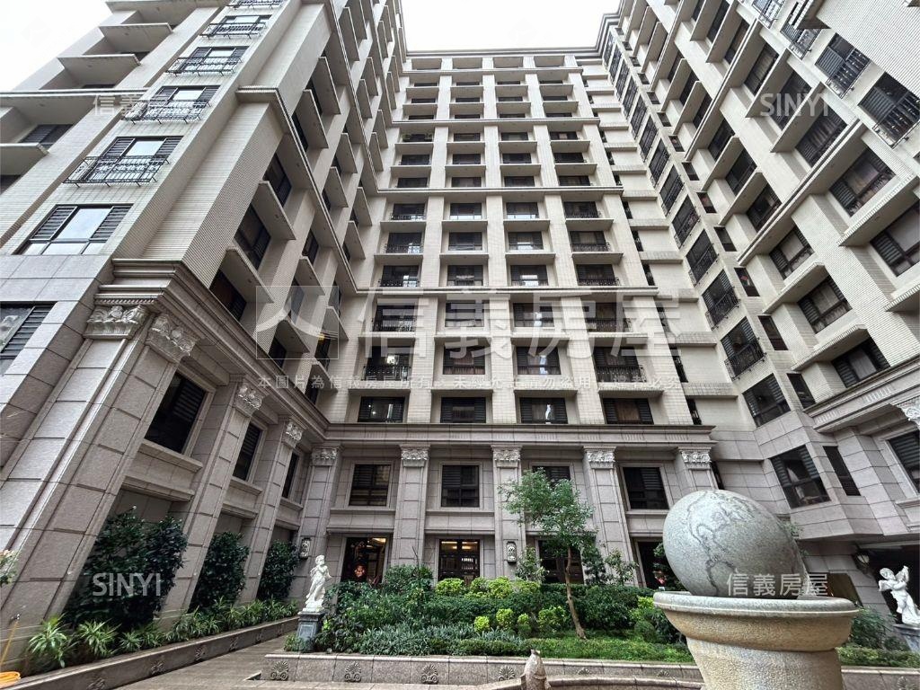 帝寶三房享受生活房屋室內格局與周邊環境