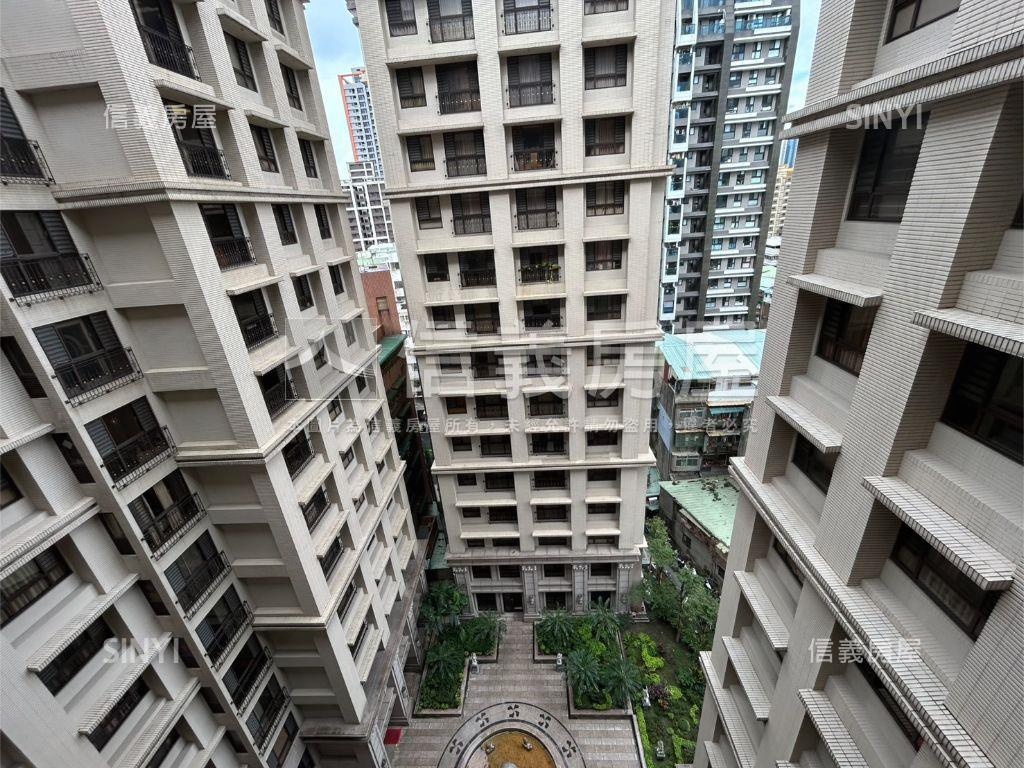 帝寶三房享受生活房屋室內格局與周邊環境