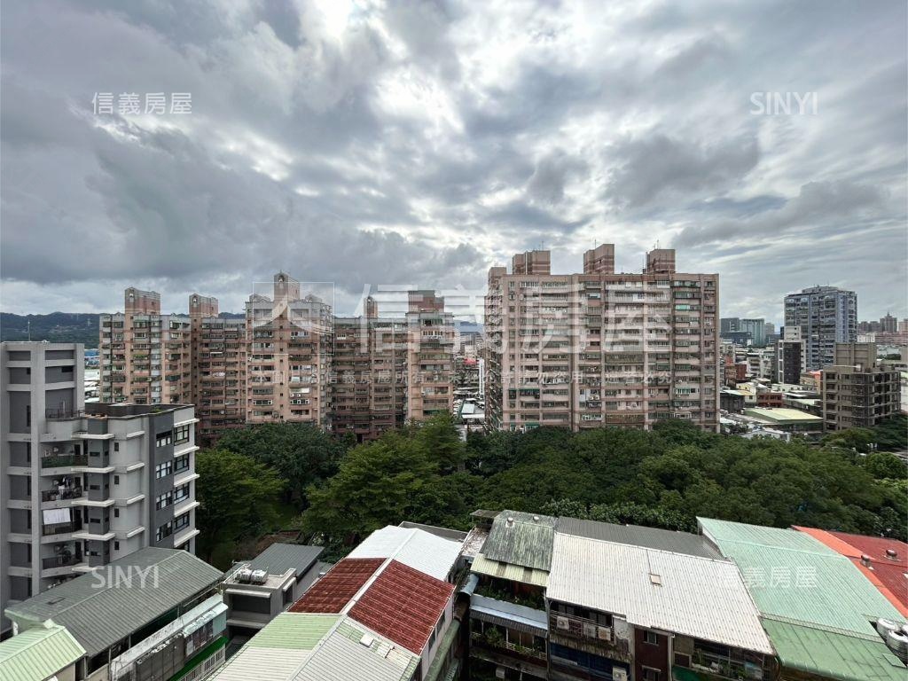 帝寶三房享受生活房屋室內格局與周邊環境