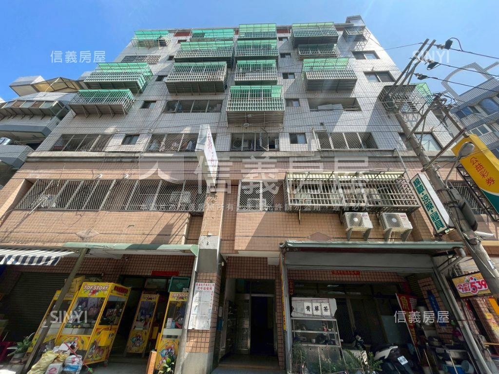 西屯工業區電梯套房附車位房屋室內格局與周邊環境