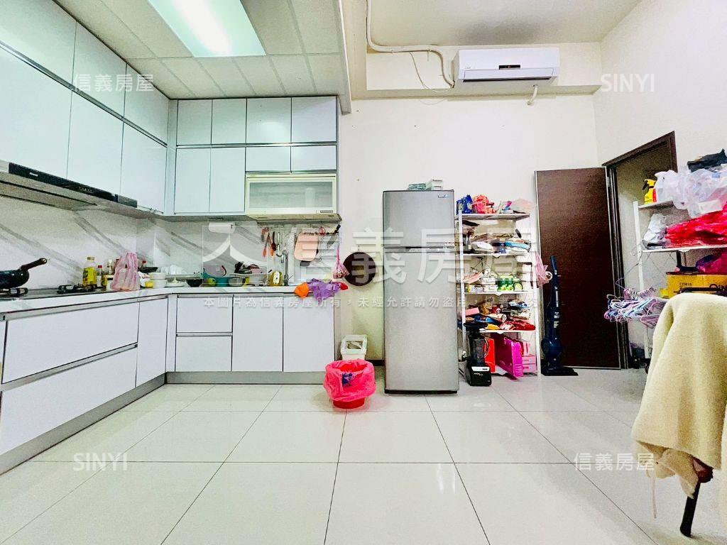 築樂社區稀有透天房屋室內格局與周邊環境