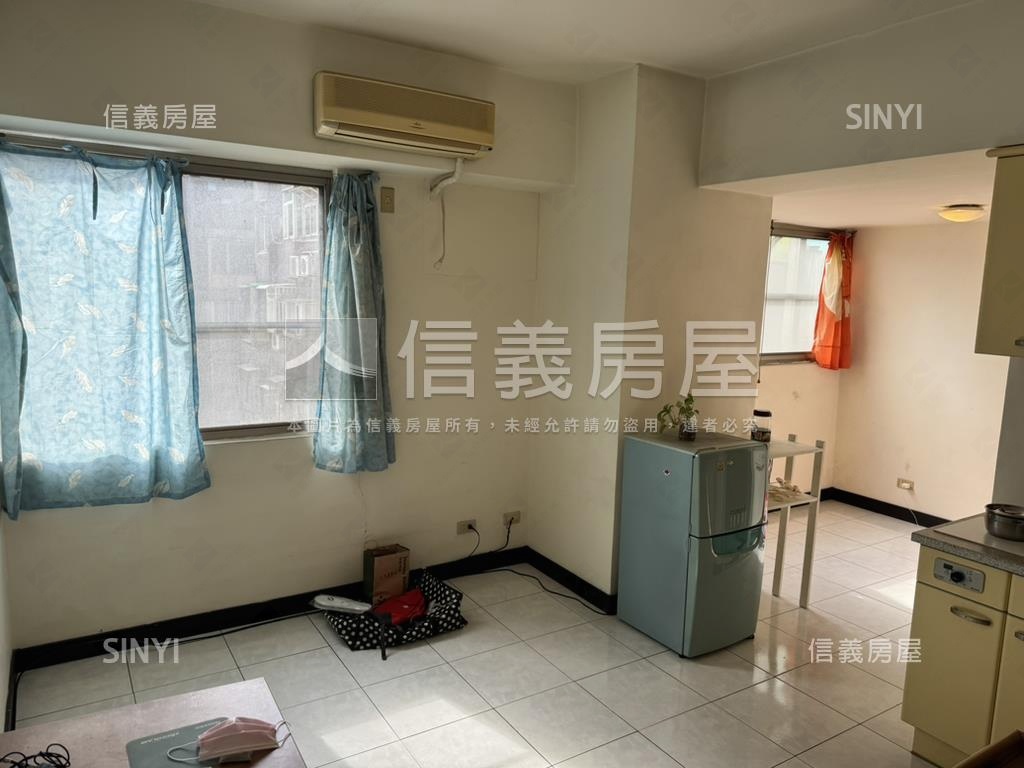 大尊爵高樓套房朝南亮亮屋房屋室內格局與周邊環境