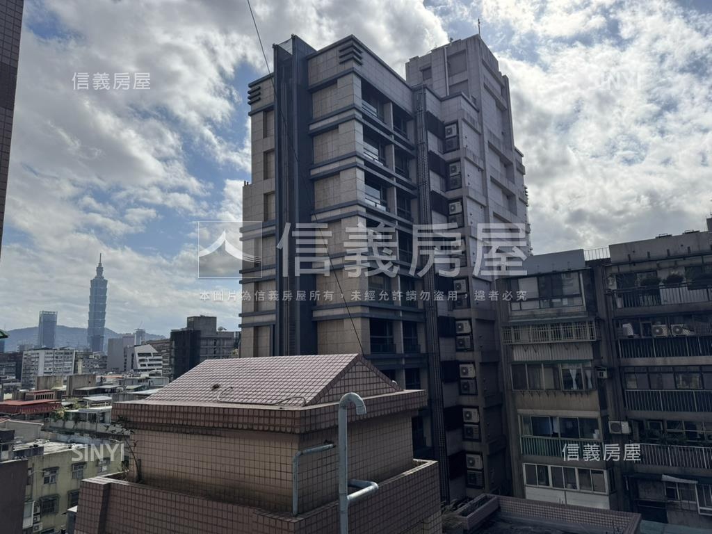 大尊爵高樓套房朝南亮亮屋房屋室內格局與周邊環境