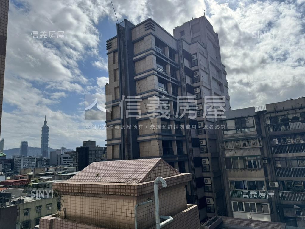 大尊爵高樓套房朝南亮亮屋房屋室內格局與周邊環境